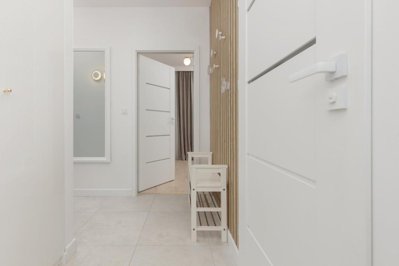 Warsaw Piaseczno Peaceful Apartment Cichej Laki By Noclegi Renters Exterior photo